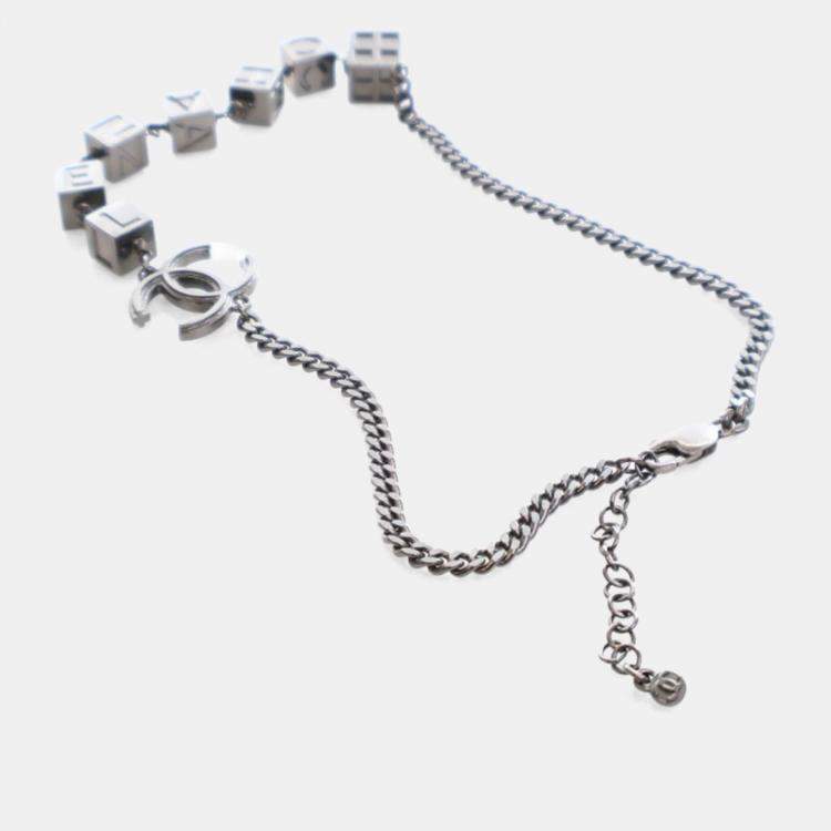 مملوكة مسبقًا Chanel Coco Mark Chocker Necklace