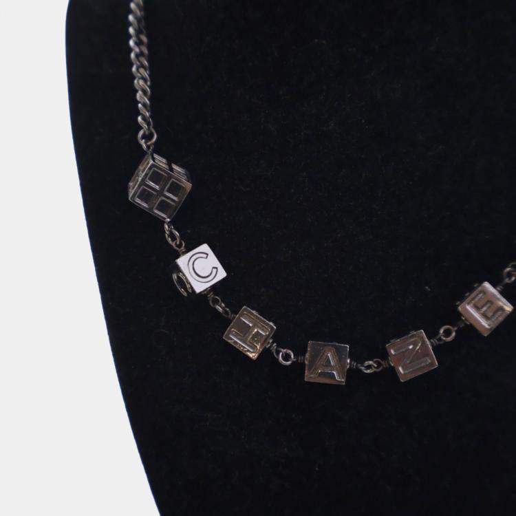 مملوكة مسبقًا Chanel Coco Mark Chocker Necklace