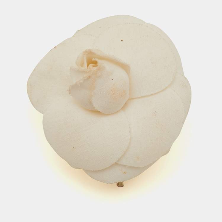 Pre Owned Chanel Ivory Camellia Flower Pin Brooch