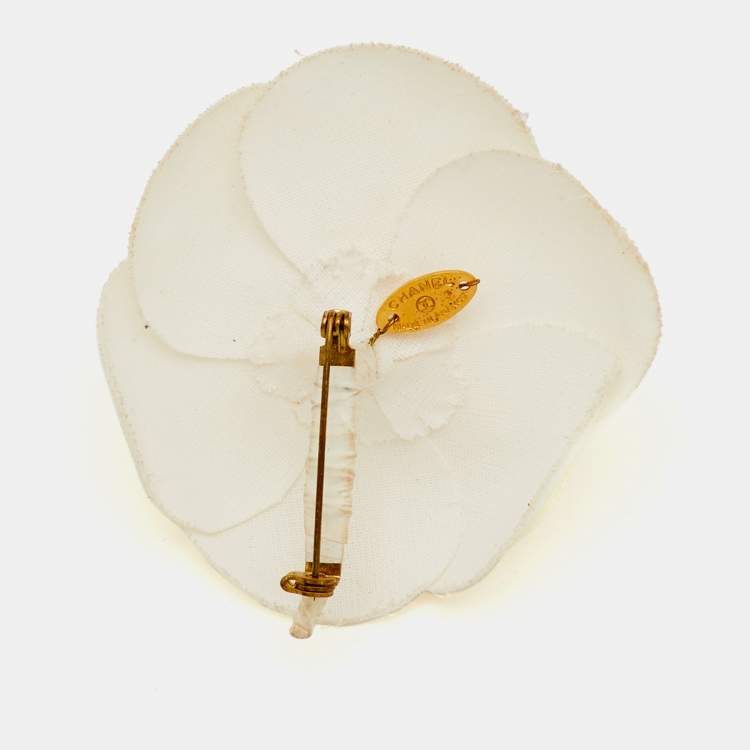 Pre Owned Chanel Ivory Camellia Flower Pin Brooch