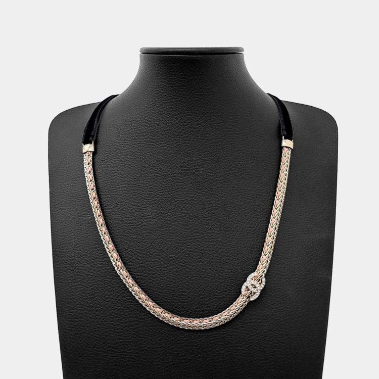 Pre Owned Chanel Metal necklace