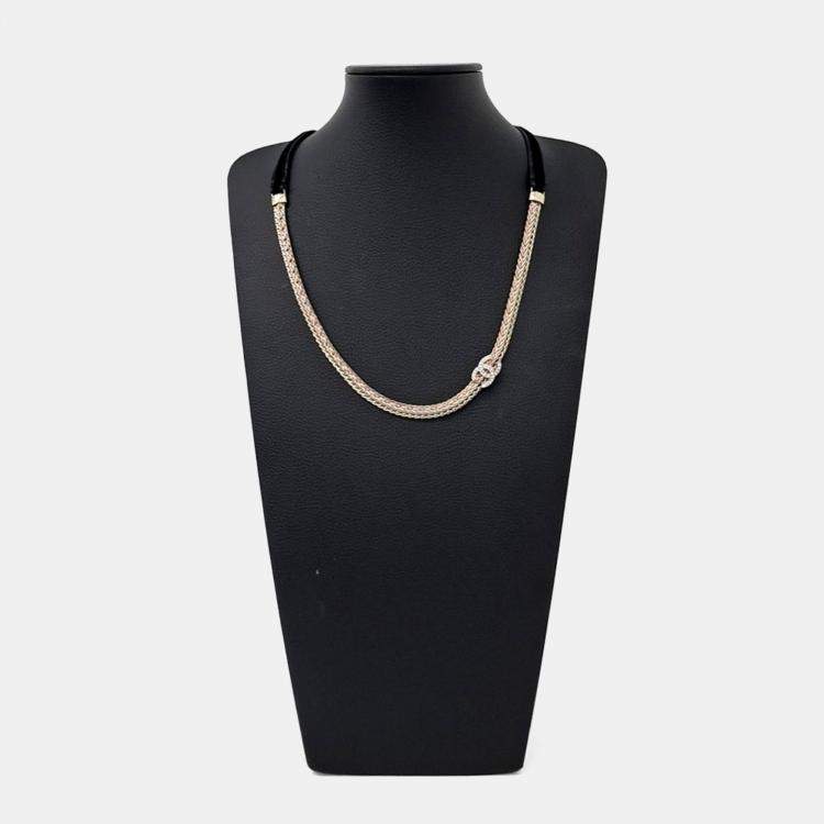 Pre Owned Chanel Metal necklace