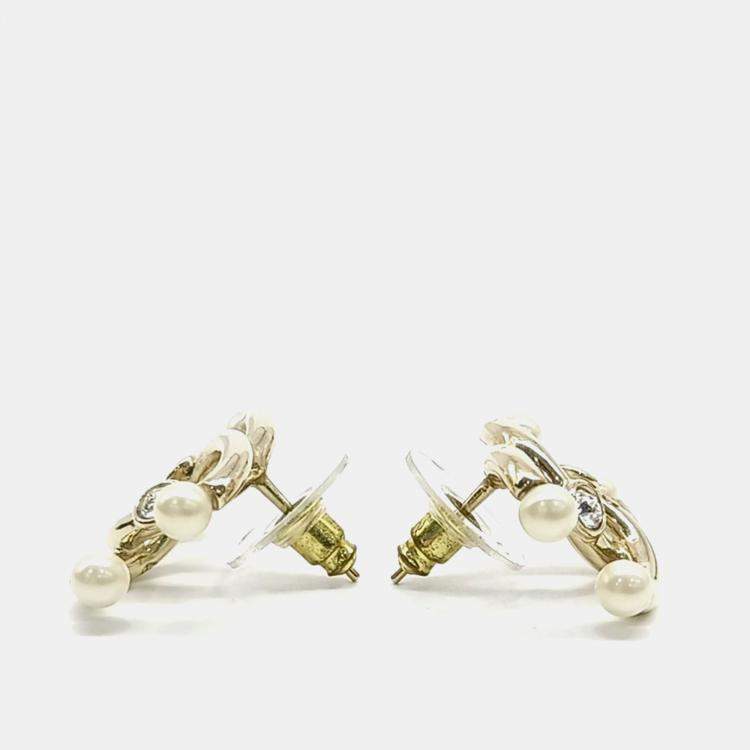 Pre Owned Chanel Logo Embellished Gold Tone Pearl Earrings