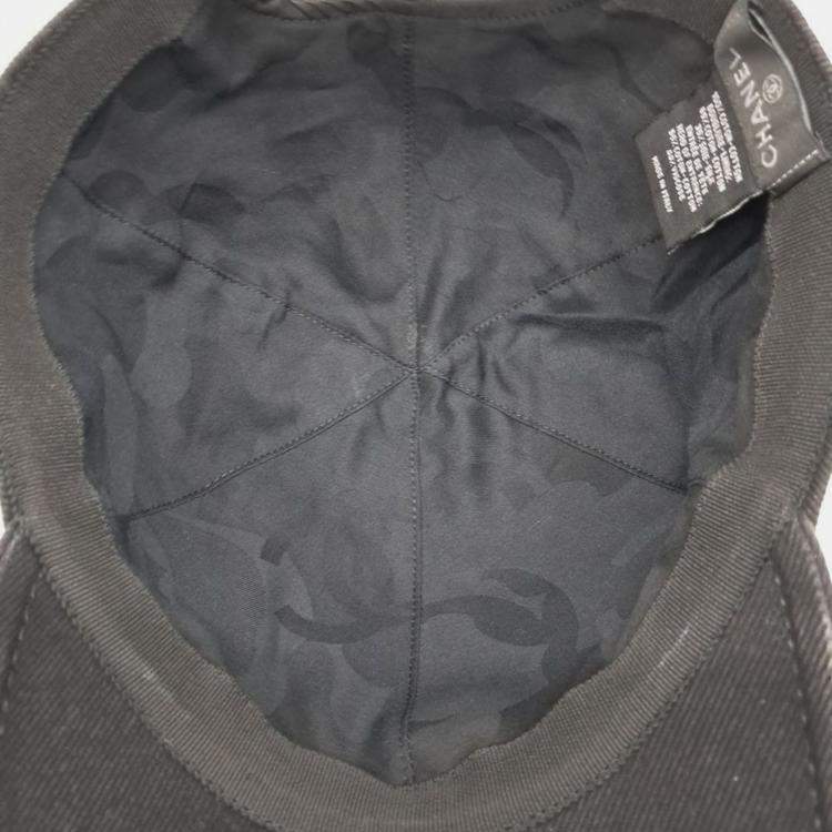 Pre Owned Chanel Black/Blue Denim Cap