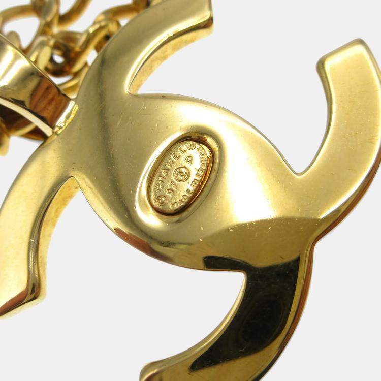 Pre Owned Chanel Turnlock Chain Pendant Necklace Gold