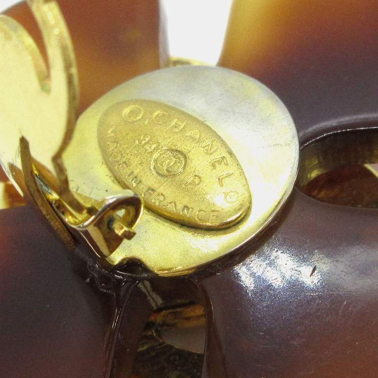 مملوكة مسبقًا Chanel Acrylic Earrings Clip-On Brown