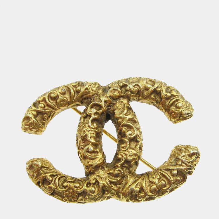 Pre Owned Chanel Cc Brooch Pin Gold