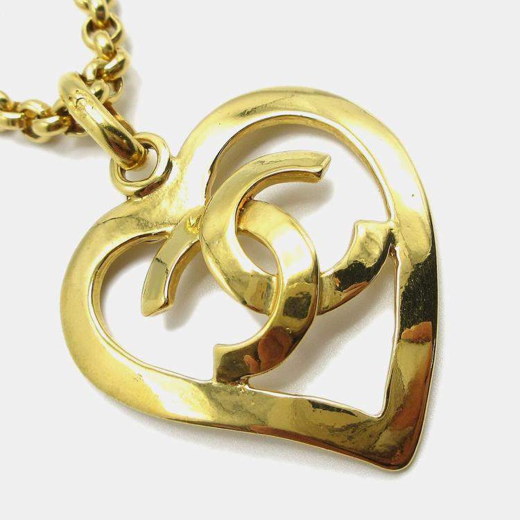 Pre Owned Chanel Heart Chain Pendant Necklace Gold
