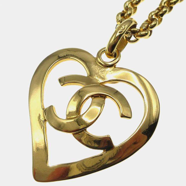 Pre Owned Chanel Heart Chain Pendant Necklace Gold