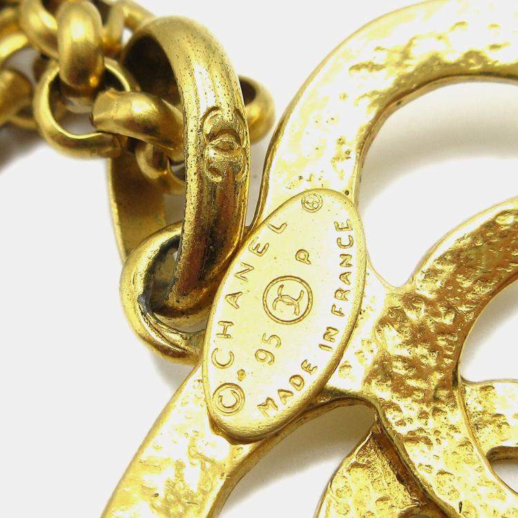 Pre Owned Chanel Heart Chain Pendant Necklace Gold