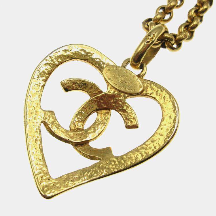 Pre Owned Chanel Heart Chain Pendant Necklace Gold
