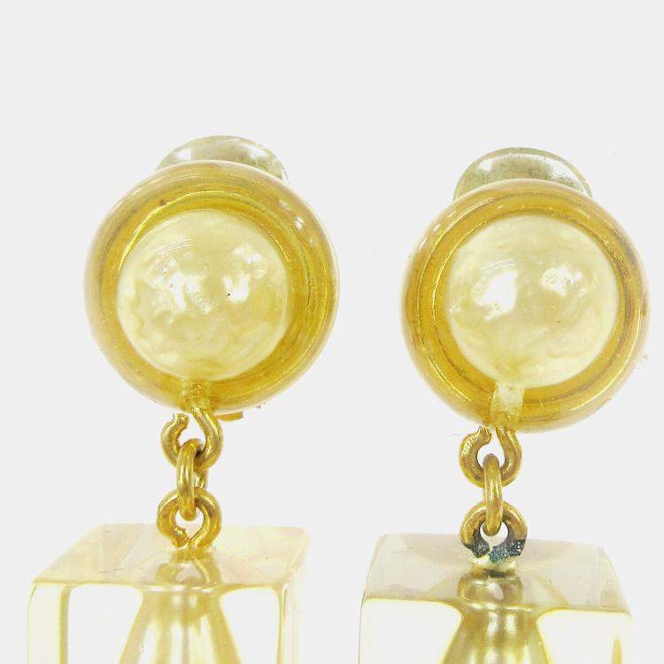 Pre Owned Chanel Artificial Pearl Dangle Earrings Clip-On Acrylic