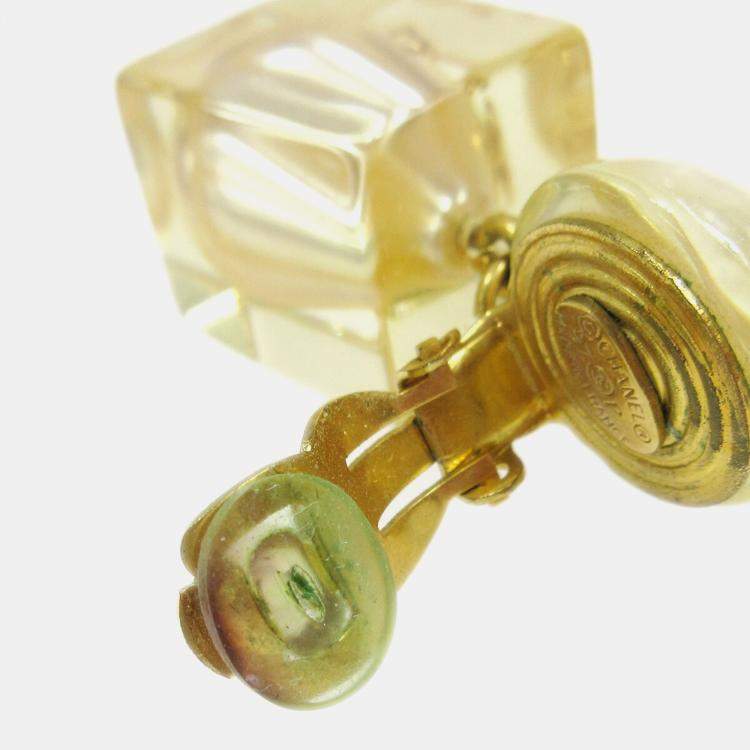 Pre Owned Chanel Artificial Pearl Dangle Earrings Clip-On Acrylic