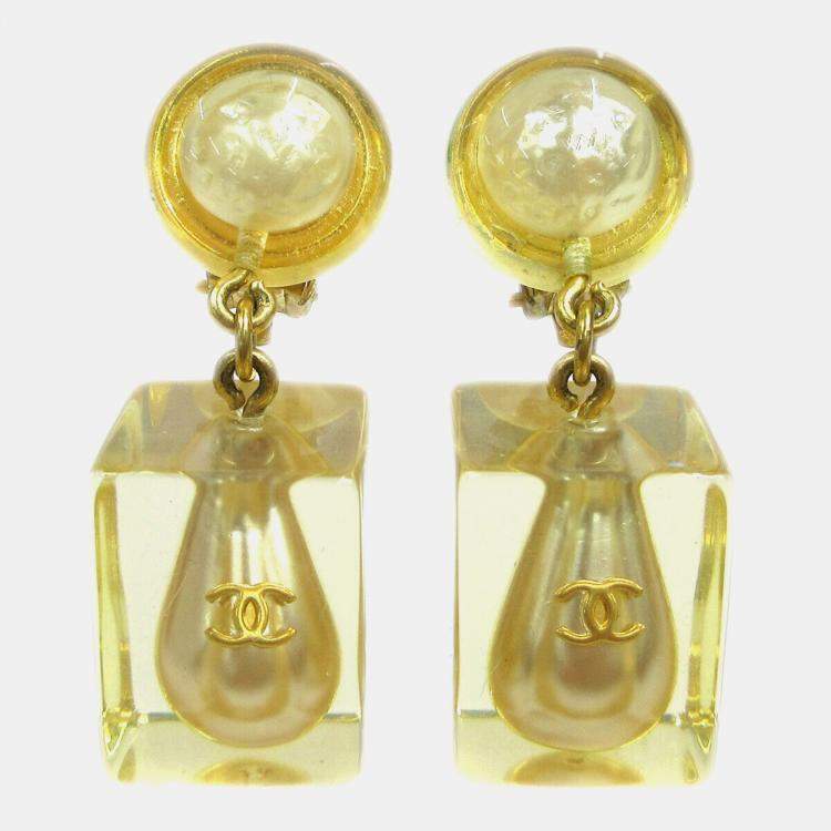 Pre Owned Chanel Artificial Pearl Dangle Earrings Clip-On Acrylic