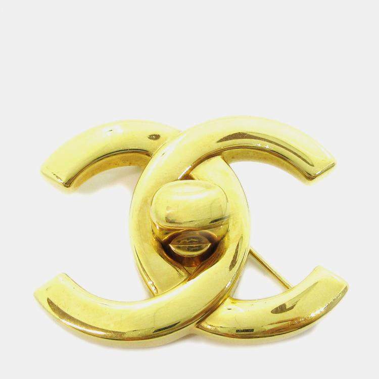 Pre Owned Chanel Turnlock Brooch Pin Gold Large