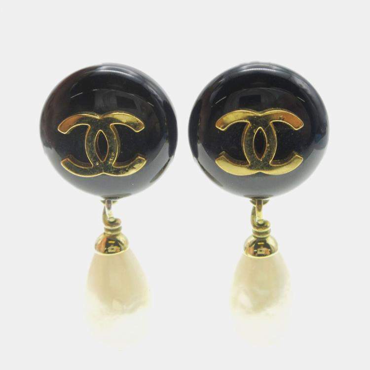 Pre Owned Chanel Artificial Pearl Dangle Earrings Clip-On Black