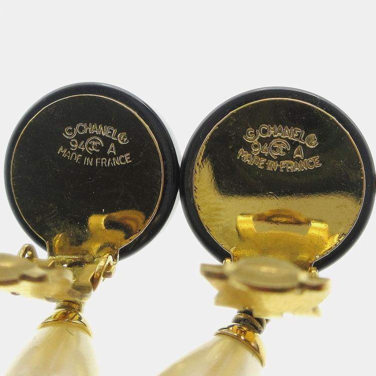 Pre Owned Chanel Artificial Pearl Dangle Earrings Clip-On Black
