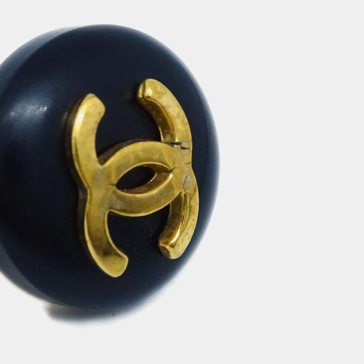 مملوكة مسبقًا Chanel Artificial Pearl Dangle Earrings Clip-On Black