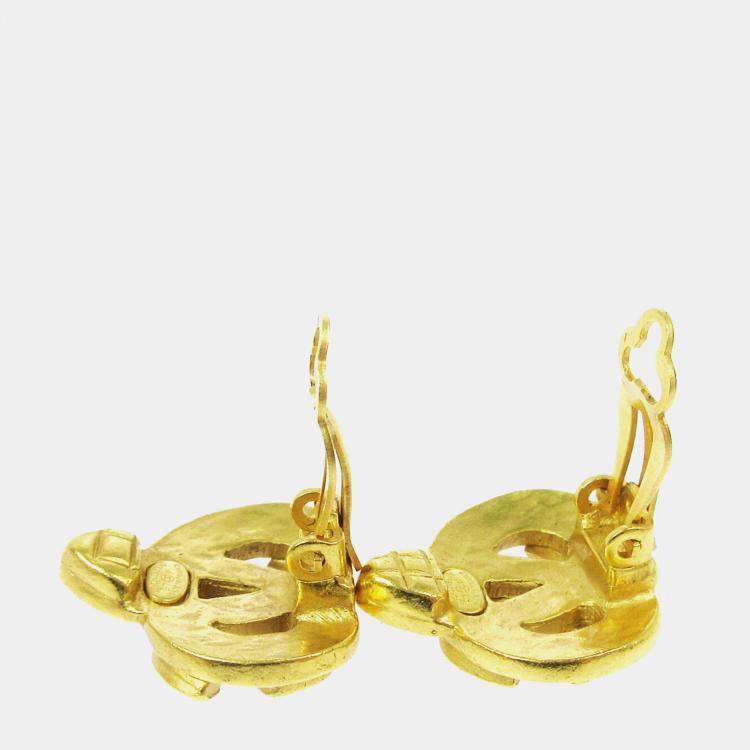 Pre Owned Chanel Heart Earrings Clip-On Gold