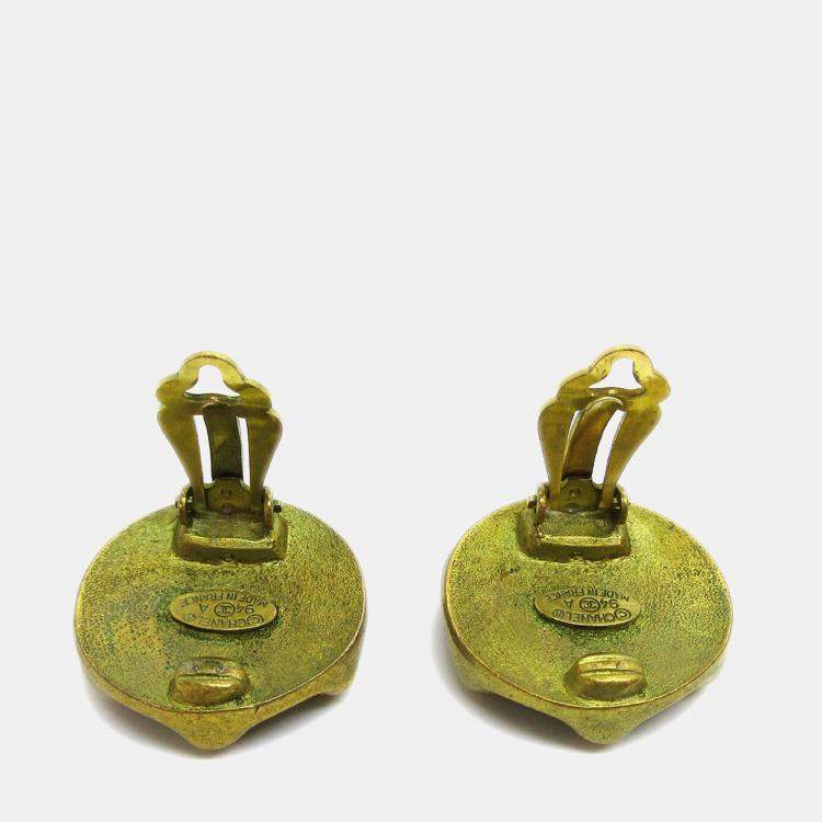 Pre Owned Chanel Button Earrings Gold Black Clip-On