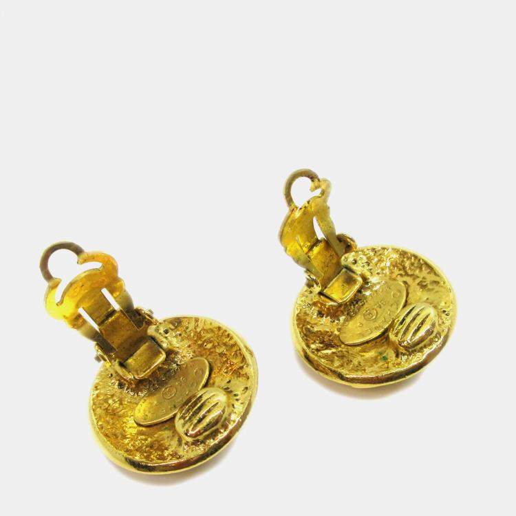 Pre Owned Chanel Button Earrings Clip-On Gold