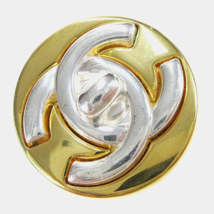 Pre Owned Chanel Turnlock Button Earrings Clip-On Gold Silver