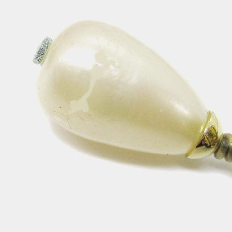 مملوكة مسبقًا Chanel Artificial Pearl Dangle Earrings Clip-On Black