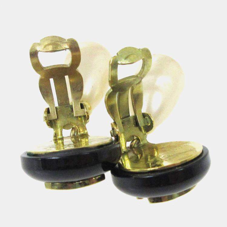 مملوكة مسبقًا Chanel Artificial Pearl Dangle Earrings Clip-On Black