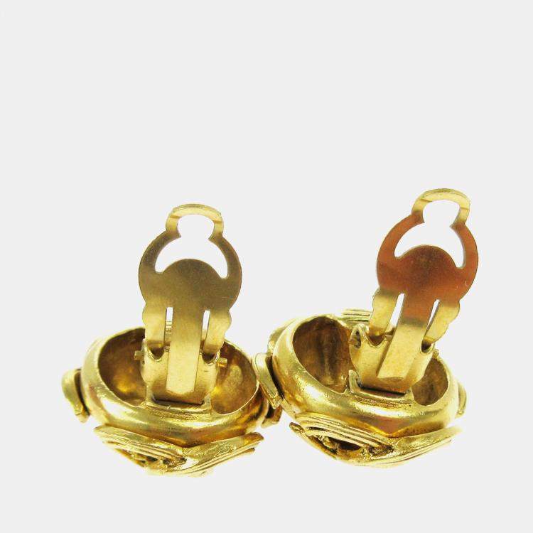 Pre Owned Chanel Triple Cc Earrings Clip-On Gold