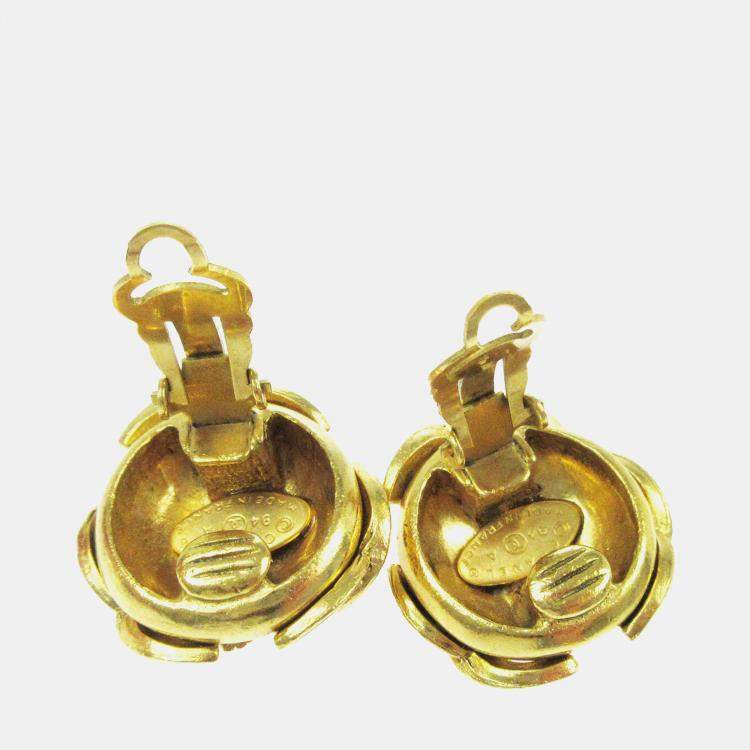 Pre Owned Chanel Triple Cc Earrings Clip-On Gold