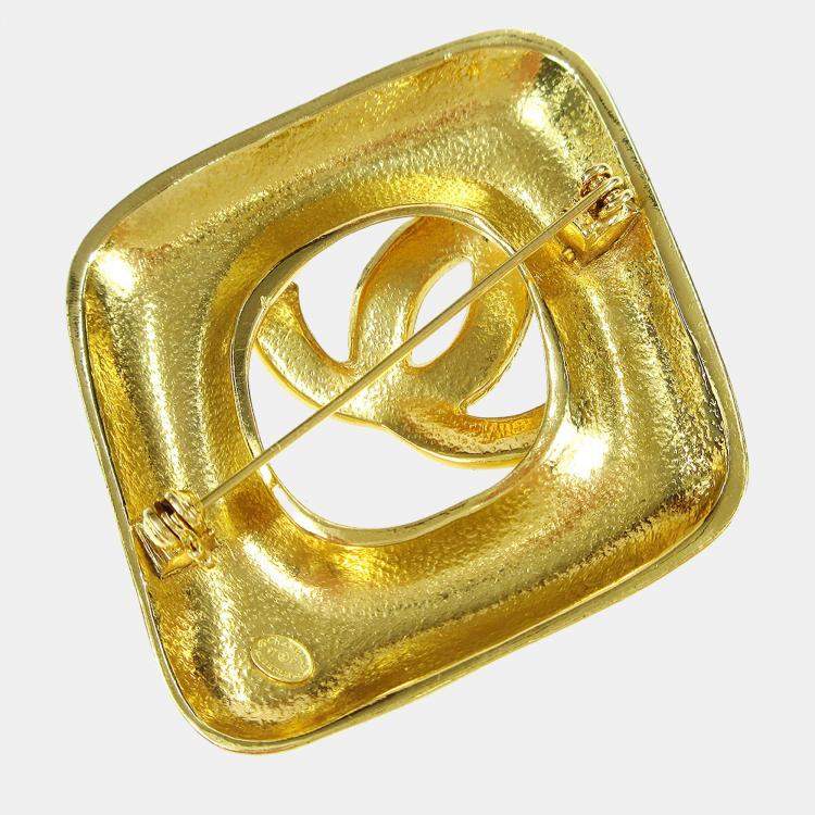 Pre Owned Chanel Rhombus Brooch Pin Gold