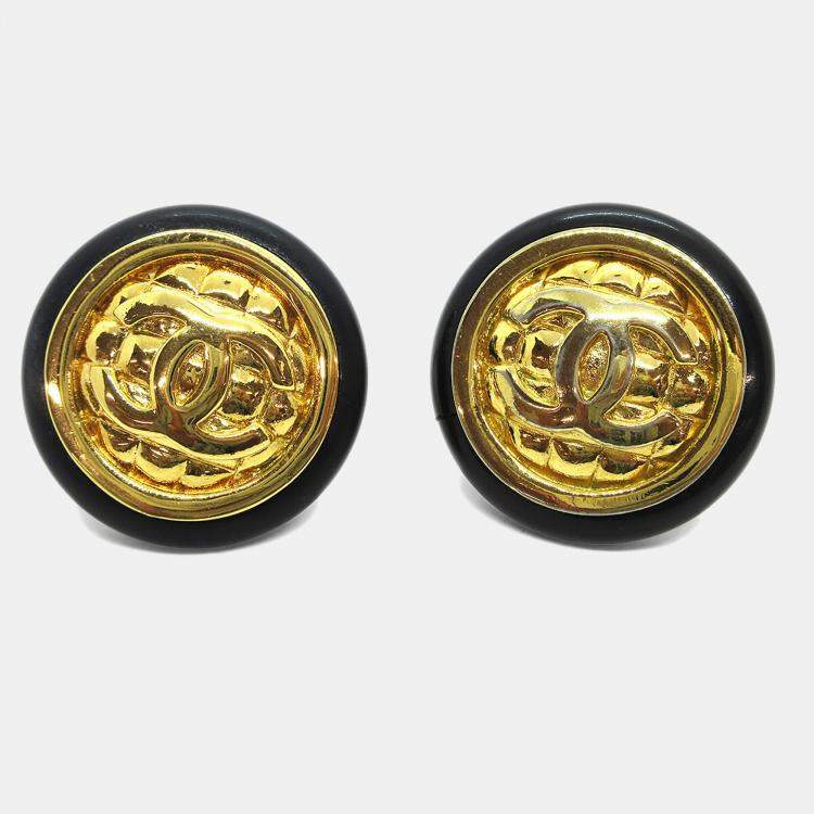 Pre Owned Chanel Button Earrings Clip-On Gold Black