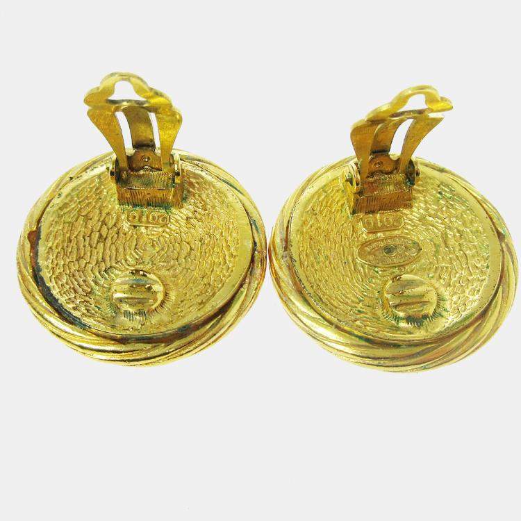 Pre Owned Chanel Button Earrings Clip-On Gold 93P