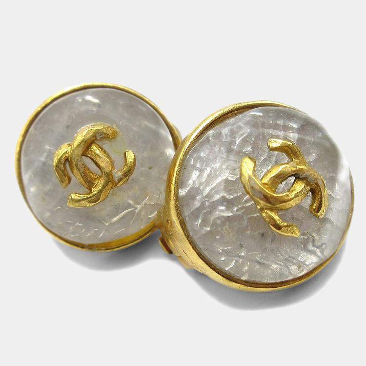 Pre Owned Chanel Button Earrings Clip-On Gold