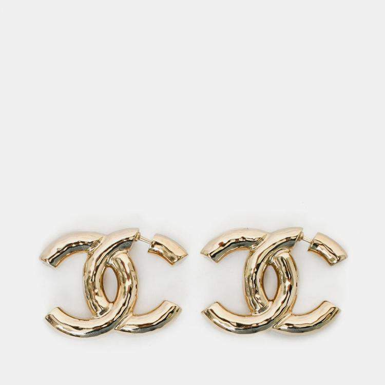 Pre Owned Chanel 2022 Champagne Gold Toned Maxi CC Earrings