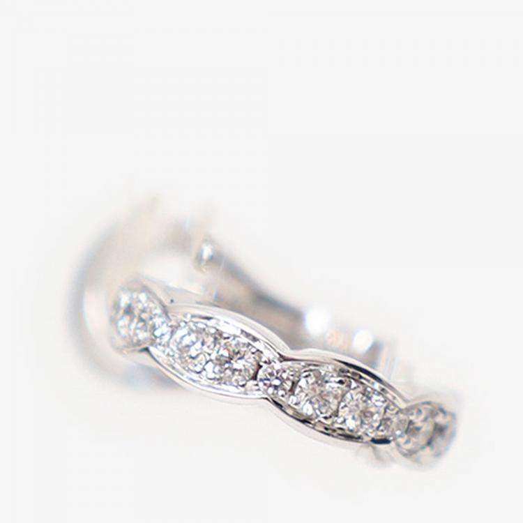 Pre Owned Chanel 18K Gold Coco Crush Quilted Motif Earrings