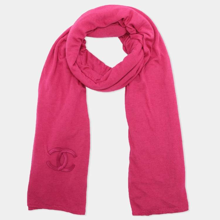 Pre Owned Chanel Pink CC Embroidered Cashmere and Modal Knit Scarf