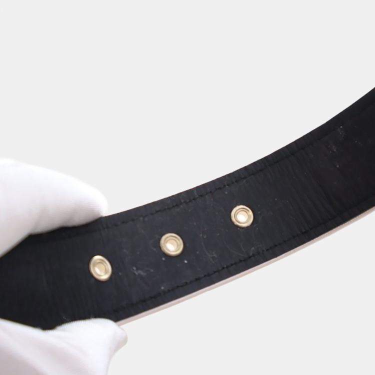 مملوكة مسبقًا حزام شانيل جينز سي سي مقاس 80/32