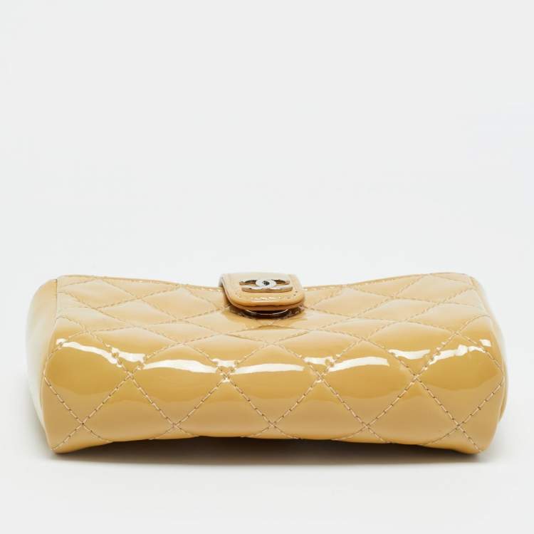 Pre Owned Chanel O-Phone Holder Beige Quilted Patent Leather
