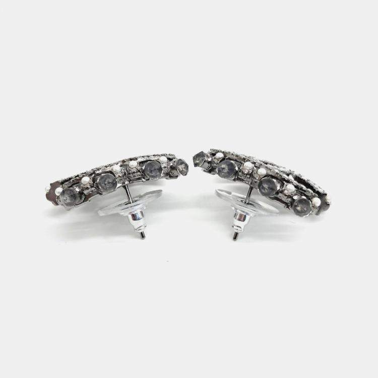 Pre Owned Chanel logo-embellished earrings