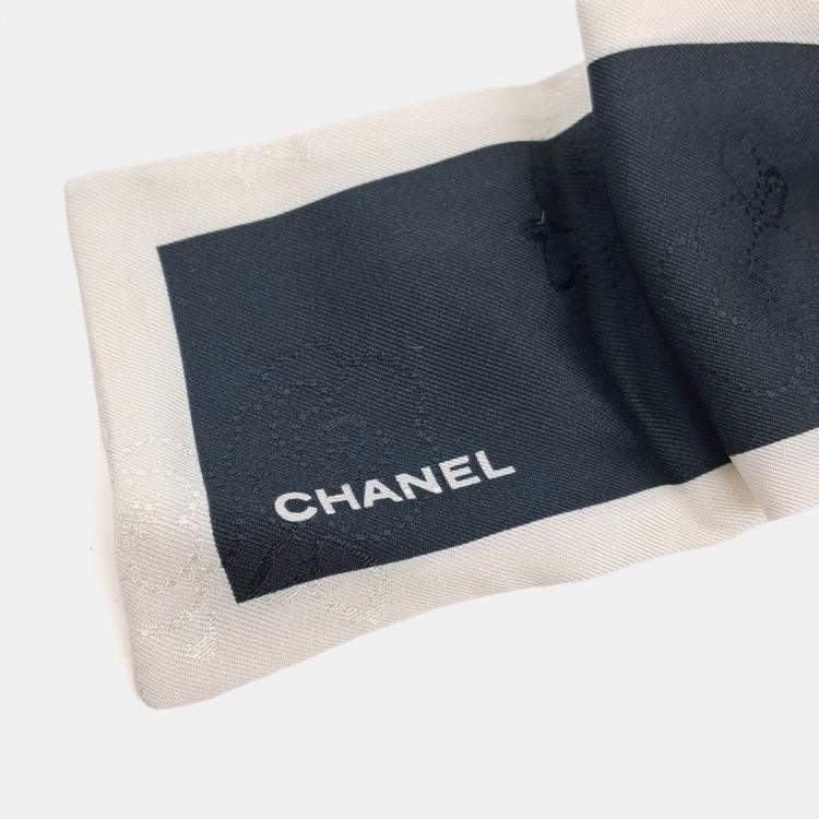 Pre Owned Chanel Silk Hair Scrunchie