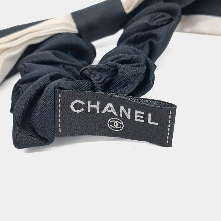 Pre Owned Chanel Silk Hair Scrunchie