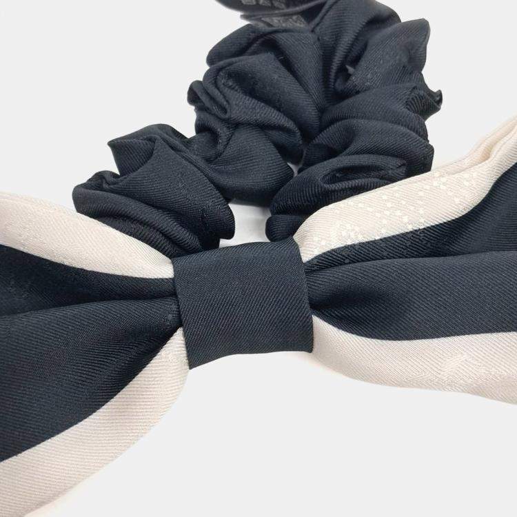 Pre Owned Chanel Silk Hair Scrunchie