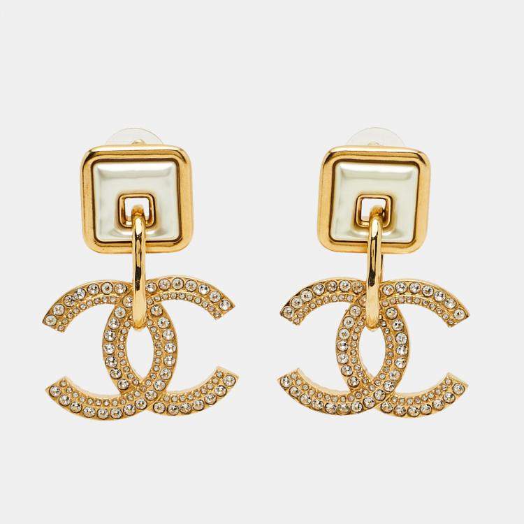 Pre Owned Chanel CC Resin Crystals Gold Tone Earrings