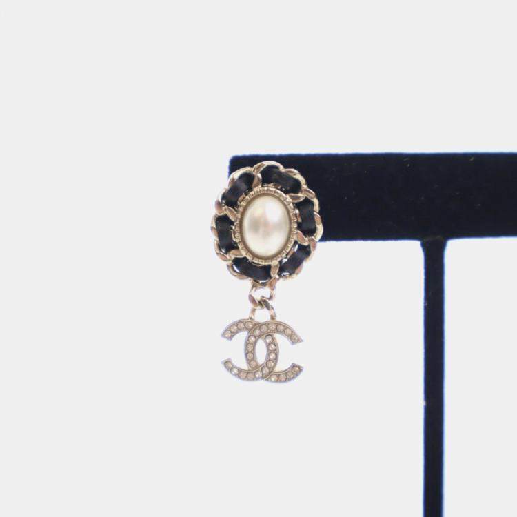 Pre Owned Chanel Pearl Crystal CC Drop Earrings
