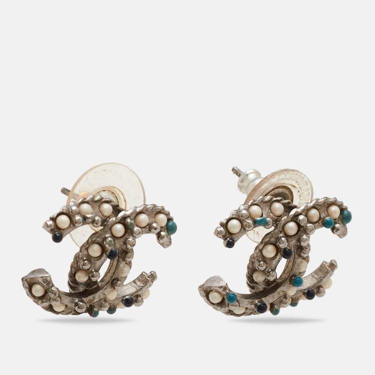 Pre Owned Chanel CC Faux Pearl Resin Silver Tone Stud Earrings