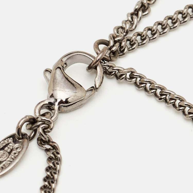 Pre Owned Chanel Faux Pearl Gunmetal Tone Pendant Necklace 