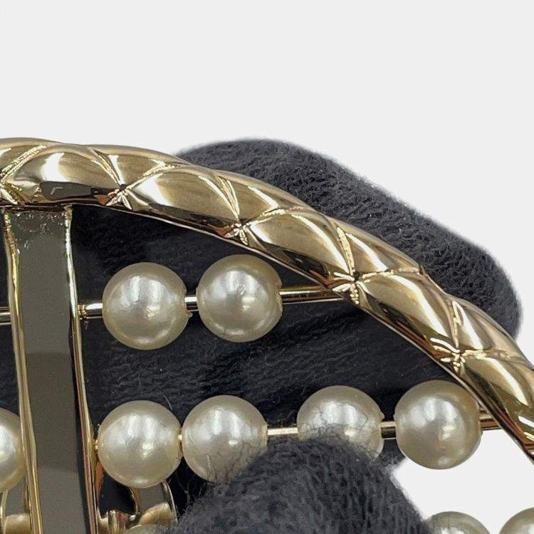 مملوكة مسبقًا Chanel Heart Brooch Gold Gold Plated Faux Pearl Rhinestone