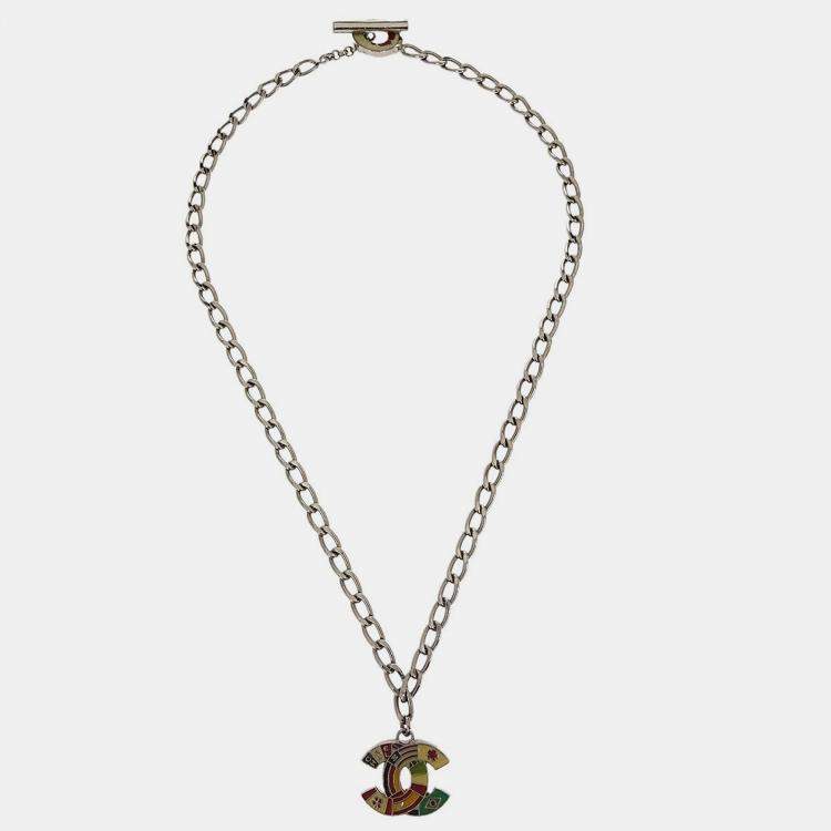 مملوكة مسبقًا Chanel CC Chain Necklace Silver International Flags