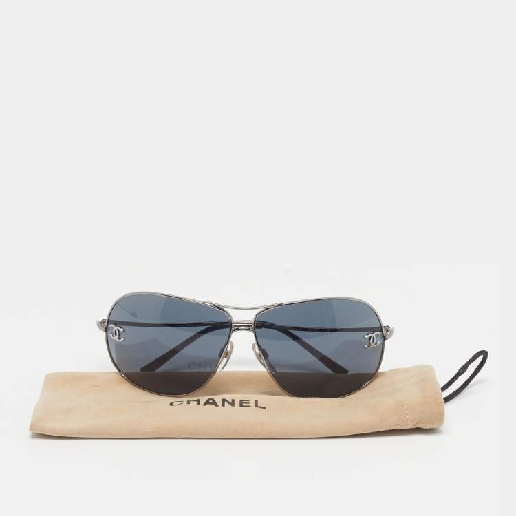 Pre Owned Chanel Black/Silver CC 4132 Aviator Sunglasses